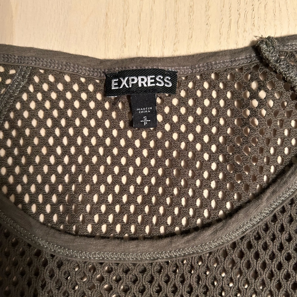 Express Crochet Top - Picture 7 of 8
